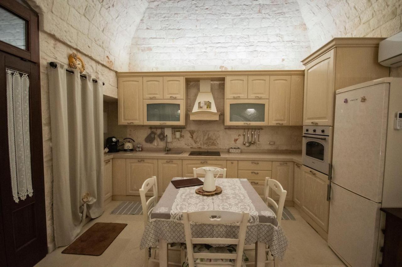 Locorotondo Stone House Villa Buitenkant foto