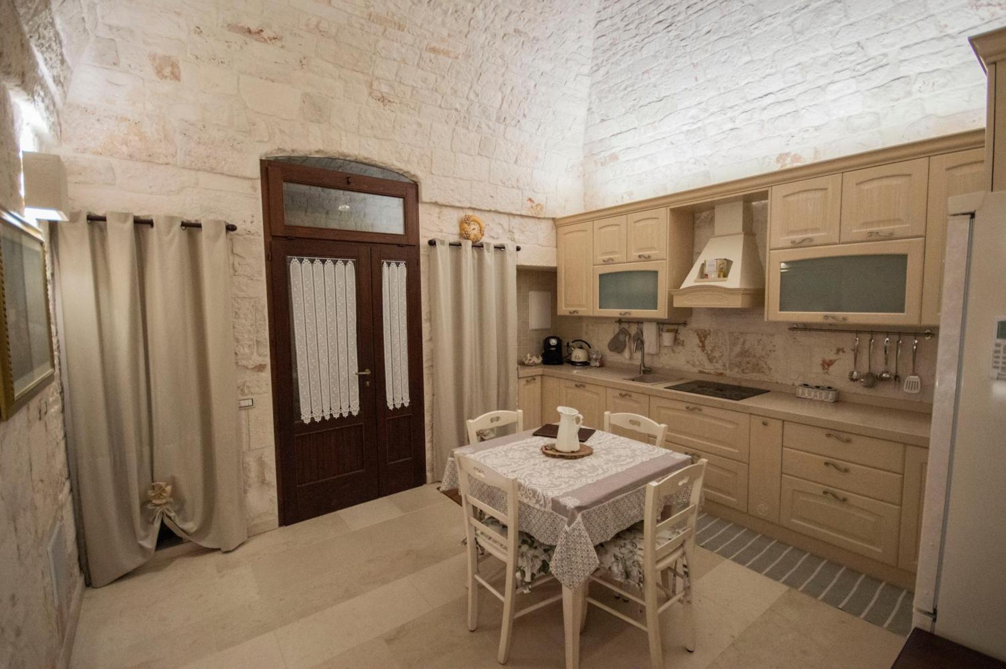 Locorotondo Stone House Villa Buitenkant foto